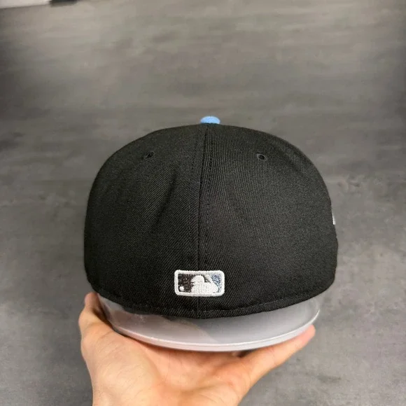 Hat Club Cleveland Guardians New Era Cap 7 1/4‎ Black Baby Blue Silver Metallic - Picture 5 of 7